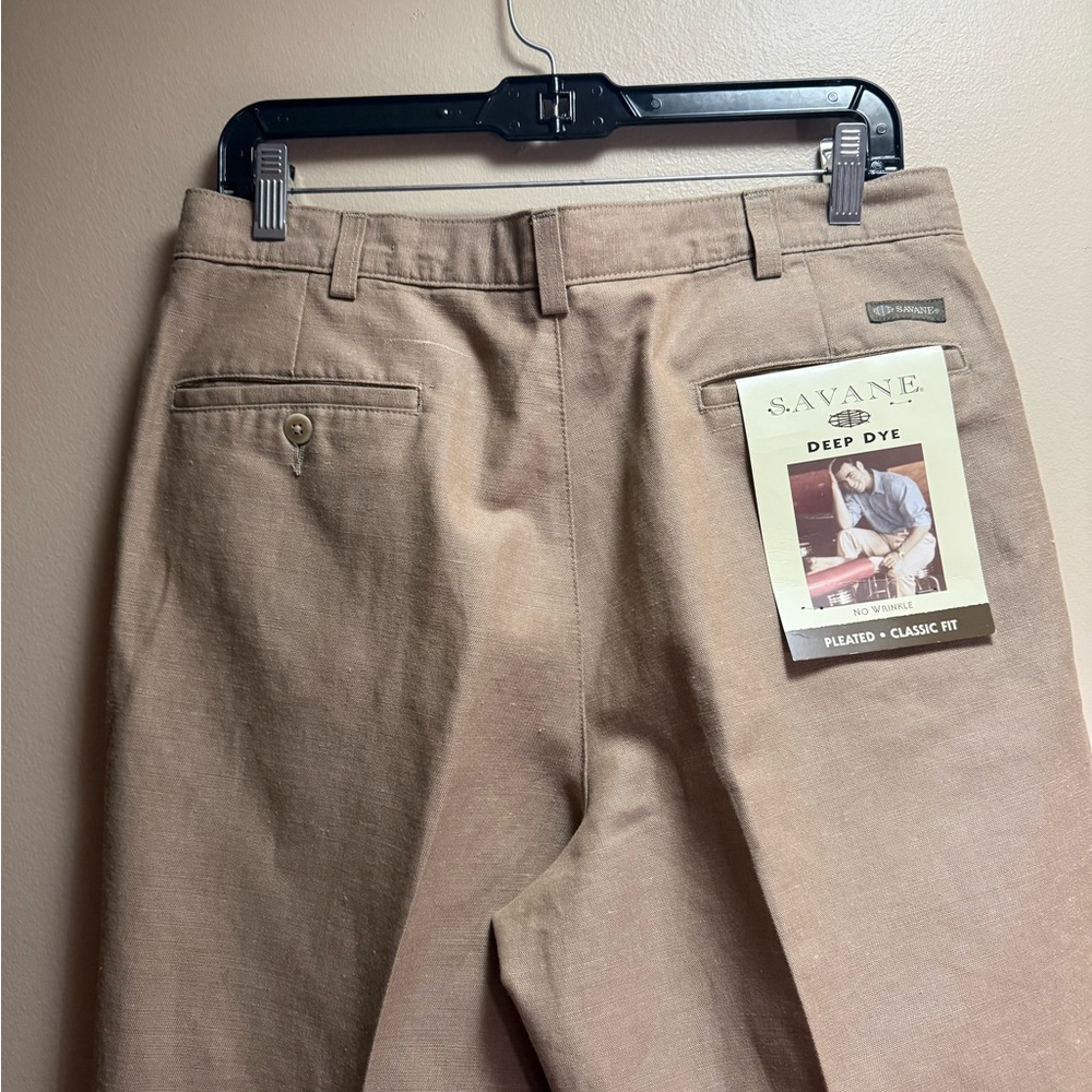 Savane Men's Classic Fit Pleated Pants in Light Brown - Picture 6 of 13